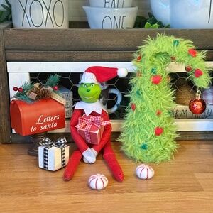 Grinch Elf Set